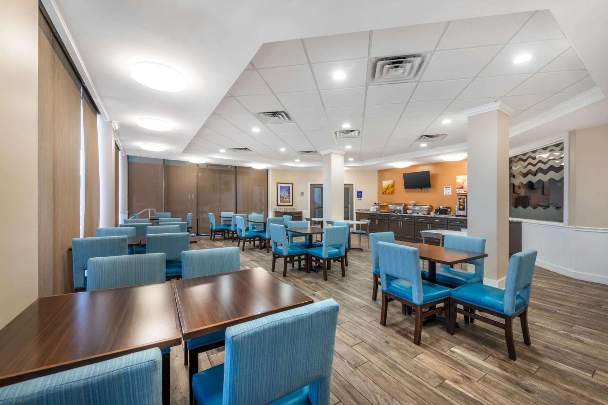 Comfort Inn & Suites Daytona Beach Oceanfront Exterior foto