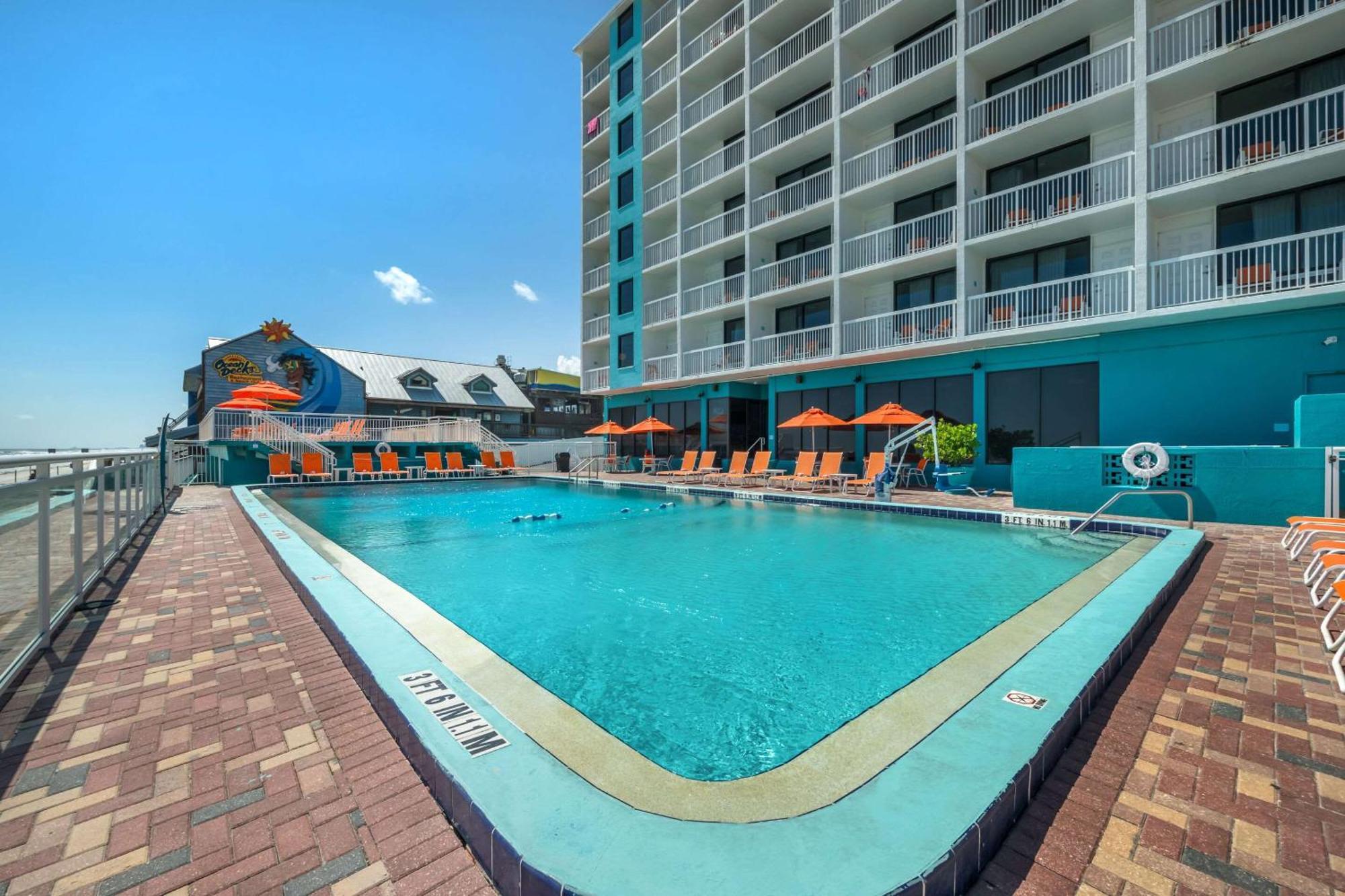 Comfort Inn & Suites Daytona Beach Oceanfront Exterior foto