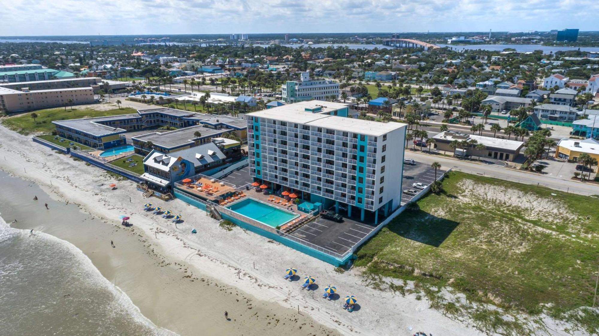 Comfort Inn & Suites Daytona Beach Oceanfront Exterior foto