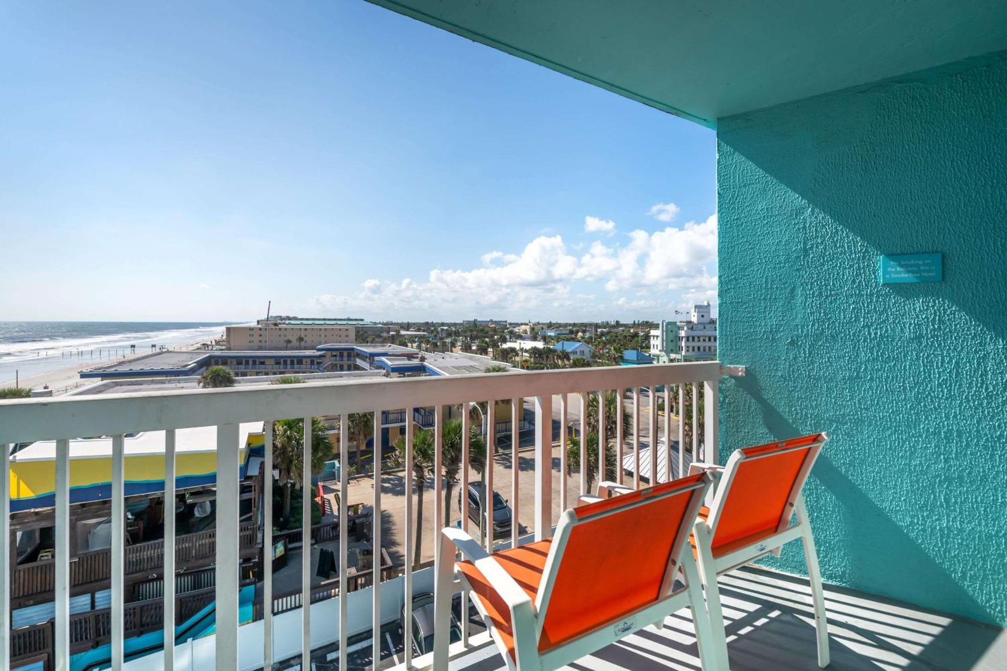 Comfort Inn & Suites Daytona Beach Oceanfront Exterior foto